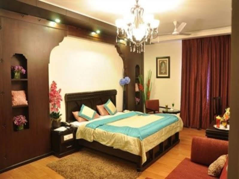Fabhotel Rockland Neu-Delhi Exterior foto